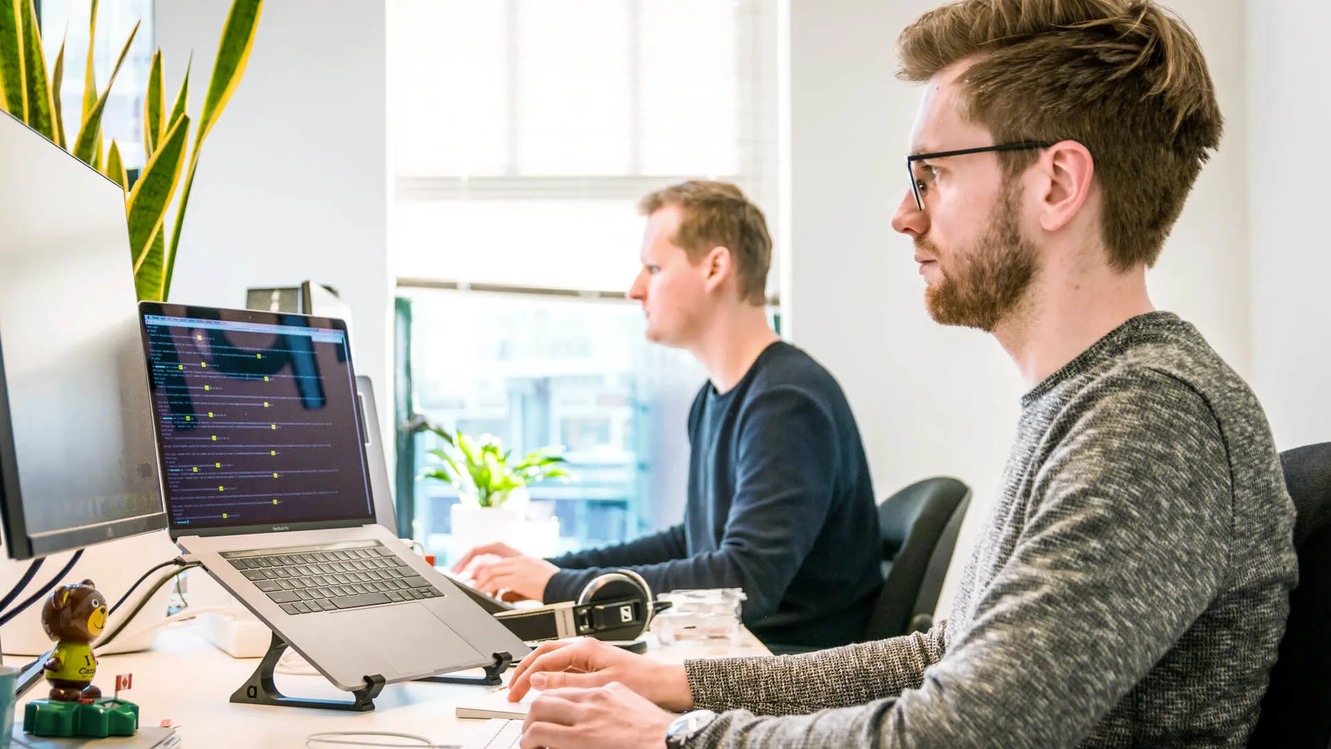 About Ready2 IT Solution – custom software company Jaipur